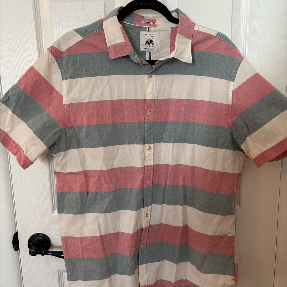 Mens XL Cactus Man Striped Short Sleeve Shirt